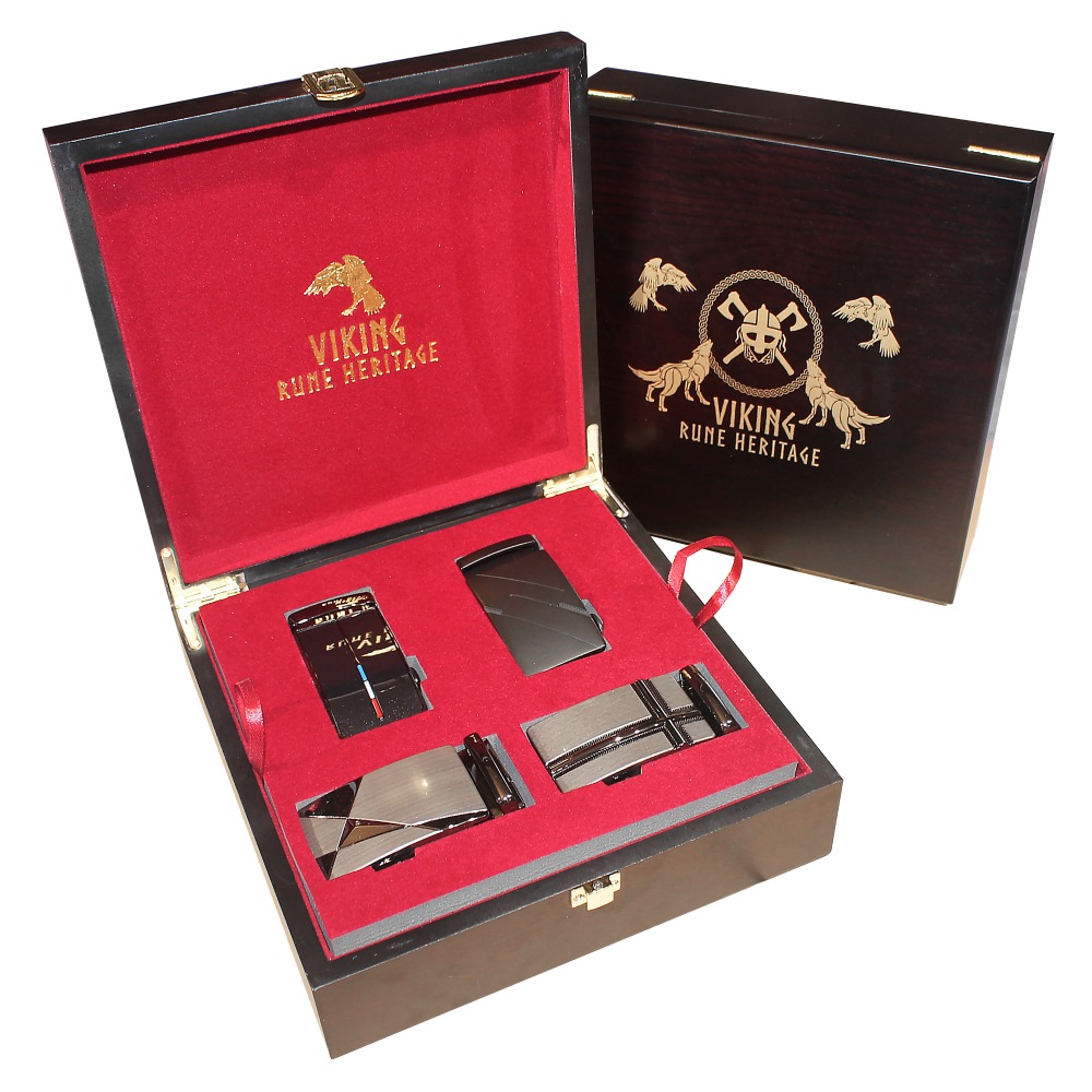 Prémiová luxusní dvoupatrová sada Opasků Viking v dřevěné kazetě. BOX č.V1